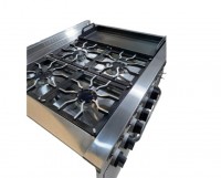 COCINA USMAN 4 HORNALLAS Y CARLIPLANCHA PUERTA CIEGA REJA ALUMINIO